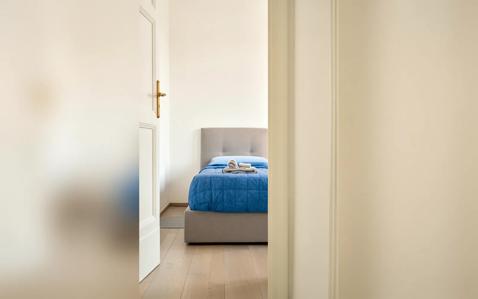 Letto singolo in una delle due camere doppie